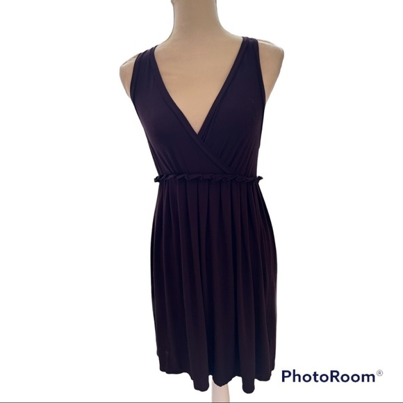 Theory gathered waist dress. Sleeveless. V-Neck. Racer back. Purple. Size xs. - Picture 2 of 8